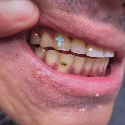 18k Gold Tooth Gem DICE